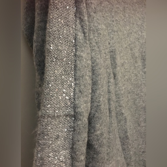 Oversized Loose Turtleneck Sweater - Picture 6 of 8